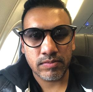 Meet your Posher, Syed